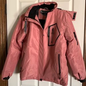 Women’s pink ski jacket